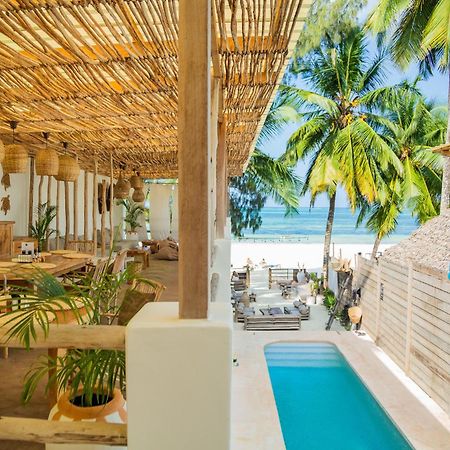Boho Boutique Hotel - Beachfront , Adults Only , Private Pool Кивенгва Экстерьер фото