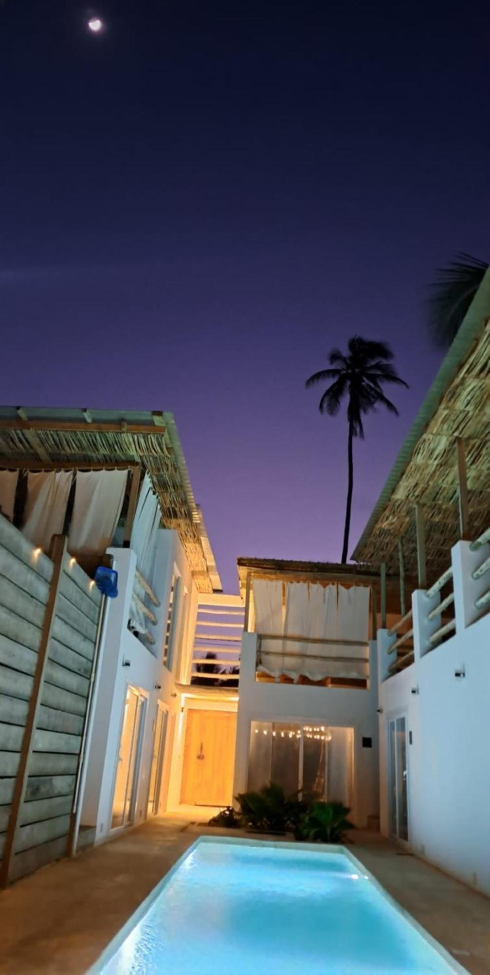 Boho Boutique Hotel - Beachfront , Adults Only , Private Pool Кивенгва Экстерьер фото