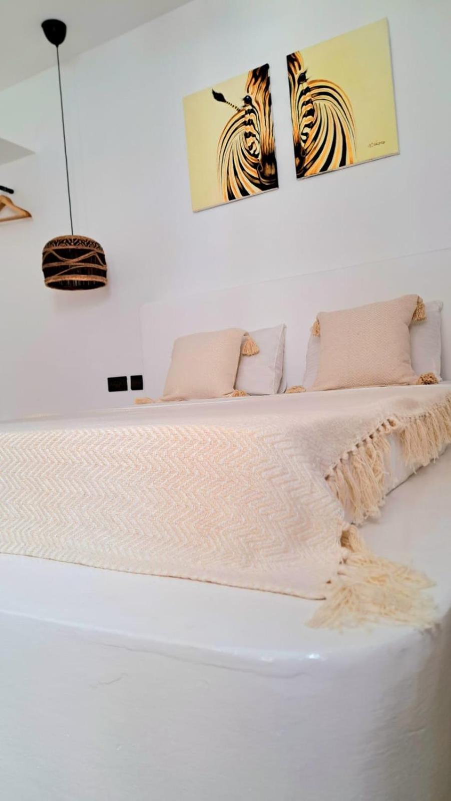 Boho Boutique Hotel - Beachfront , Adults Only , Private Pool Кивенгва Экстерьер фото