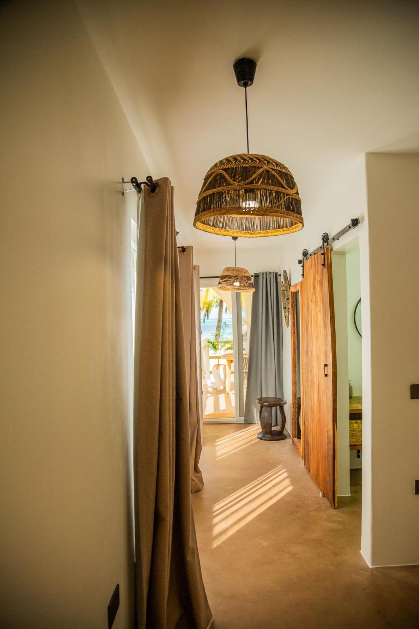 Boho Boutique Hotel - Beachfront , Adults Only , Private Pool Кивенгва Экстерьер фото