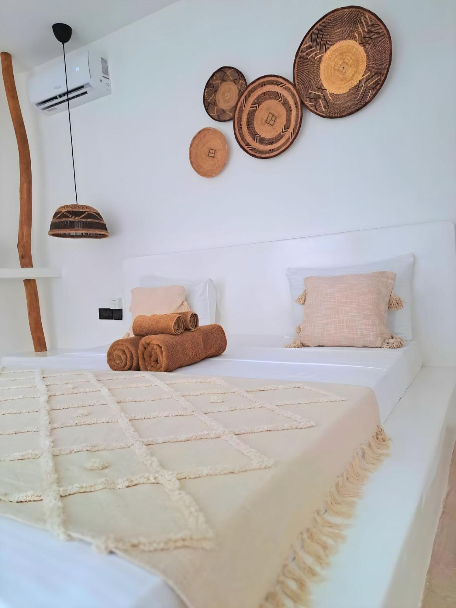 Boho Boutique Hotel - Beachfront , Adults Only , Private Pool Кивенгва Экстерьер фото